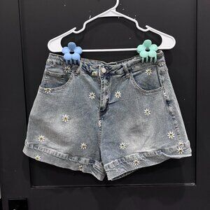 Molly Green Floral Denim Shorts L